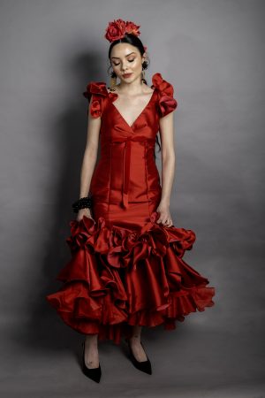 Vestido flamenca rojo cuello pico
