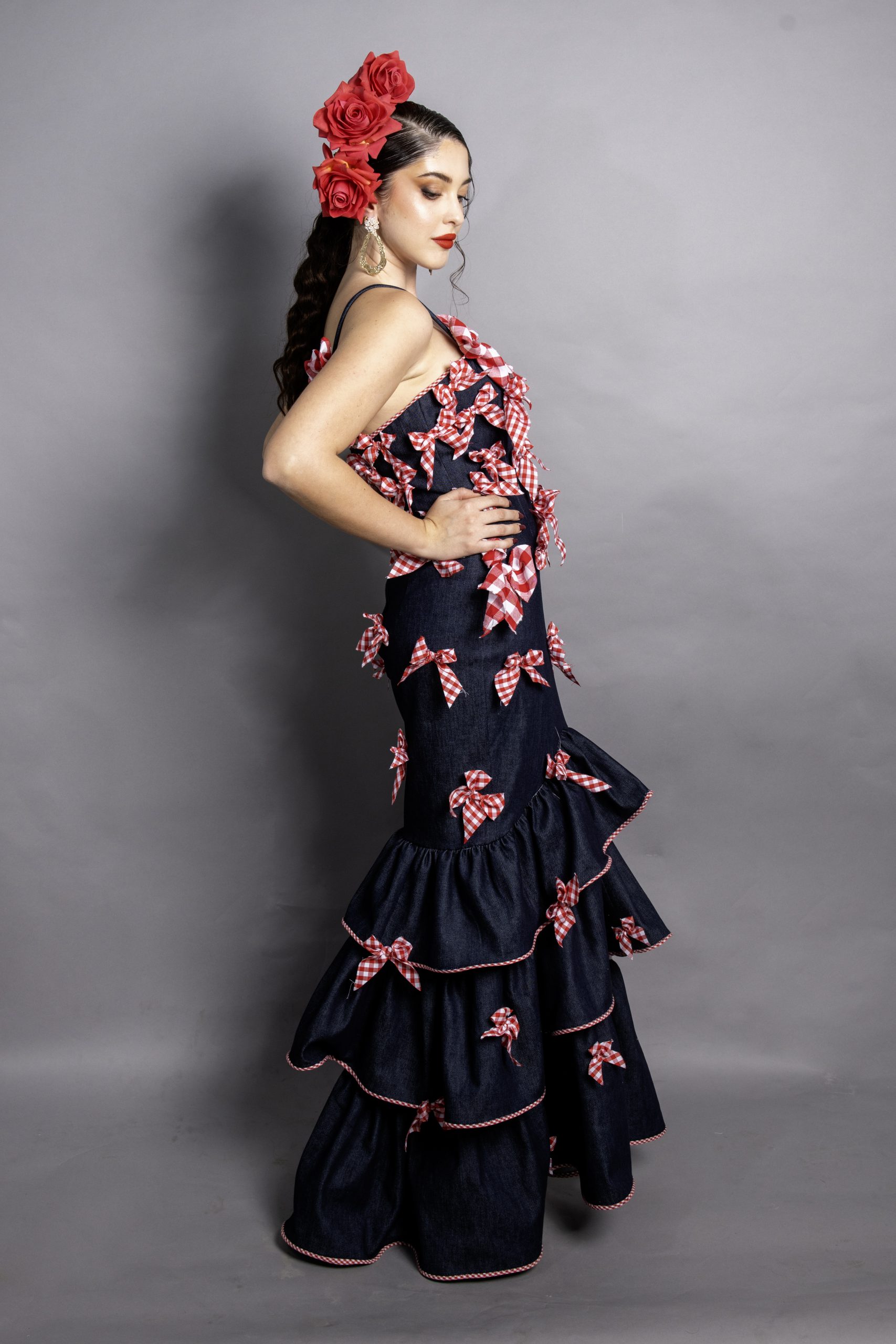 Vestido flamenca tela vaquera y lazos